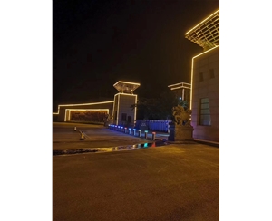阳信升降柱 哪家好